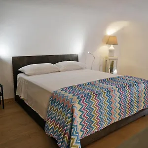 la-petite-suite.taorminaitalyhotels.com/